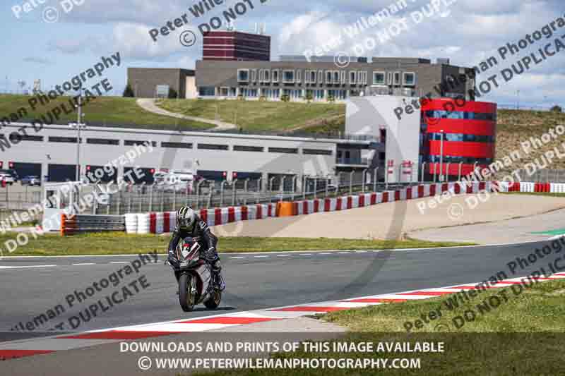 cadwell no limits trackday;cadwell park;cadwell park photographs;cadwell trackday photographs;enduro digital images;event digital images;eventdigitalimages;navarra;no limits trackdays;peter wileman photography;racing digital images;trackday digital images;trackday photos